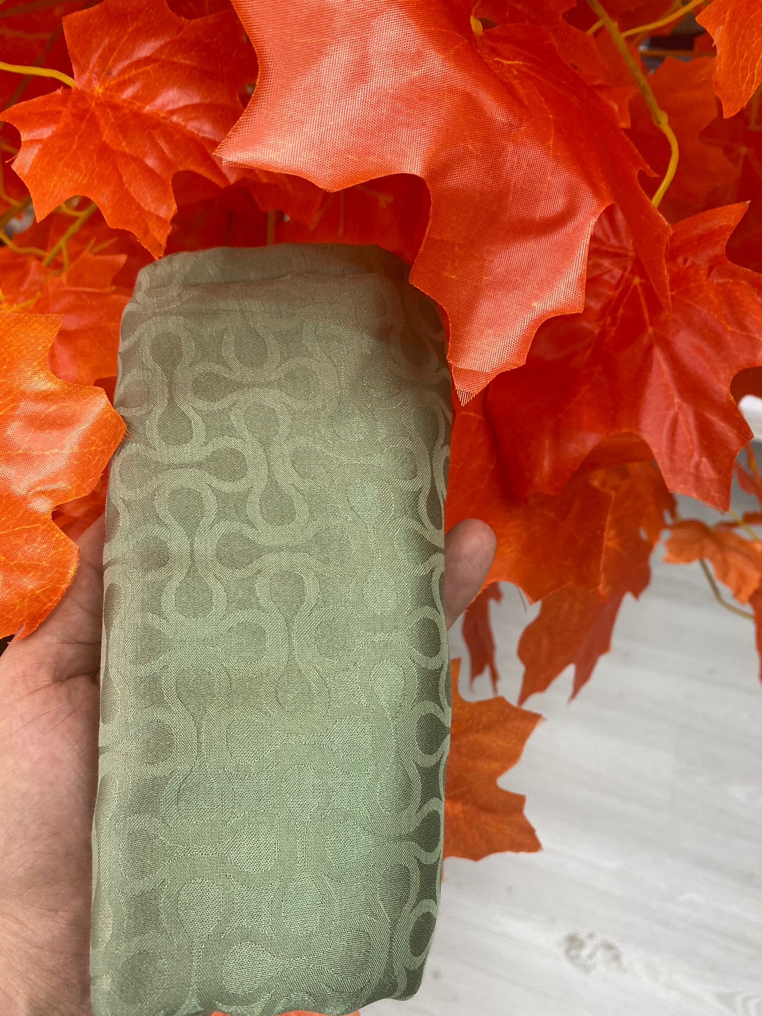 Bloom Desen Pamuk İpeksi Jakar Şal - Çay Ağacı - Organic ScarfsOrganic Scarfs