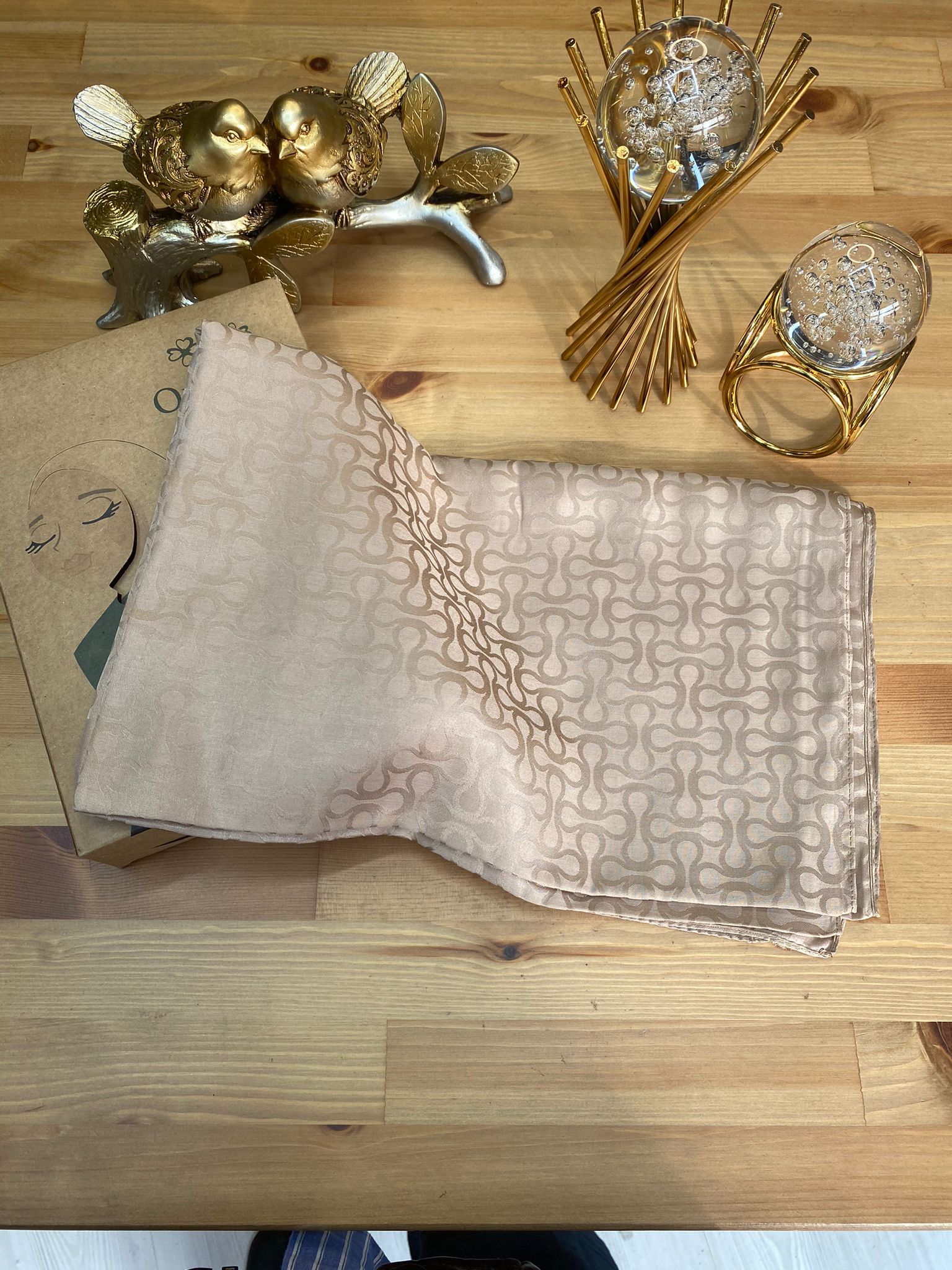 Bloom Desen Pamuk İpeksi Jakar Şal - Mocha - Organic ScarfsOrganic Scarfs