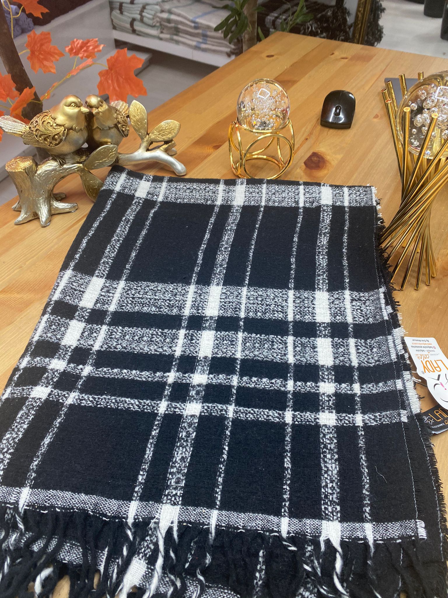 Burberry Çift Taraflı Yumuşak Dokulu Triko Örgü Şal & Atkı - Siyah - Organic ScarfsOrganic Scarfs