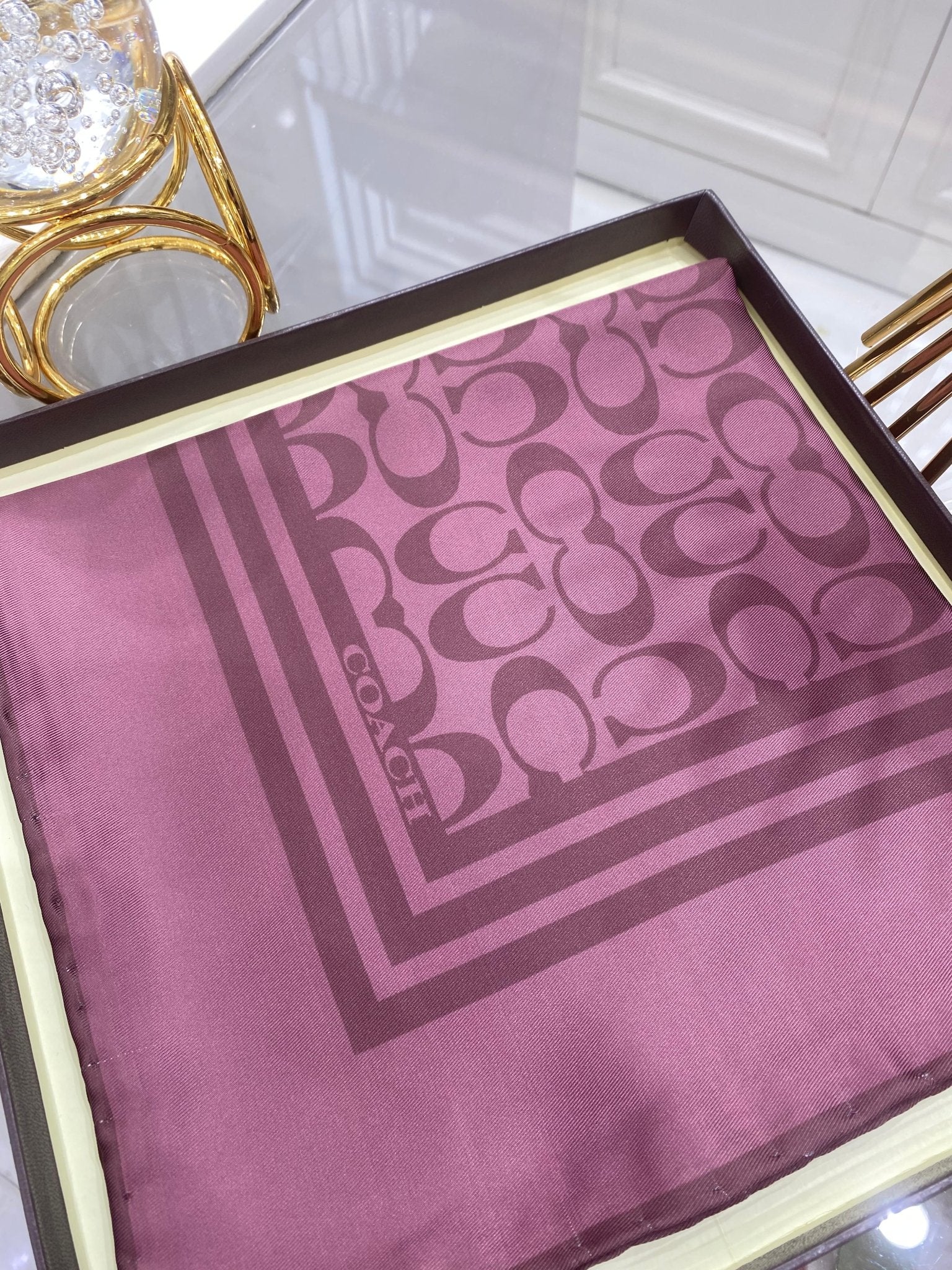 Coach Desen Twill İpek Eşarp - Gül Kurusu - Organic ScarfsOrganic Scarfs