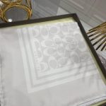 Coach Desen Twill İpek Eşarp - Latte