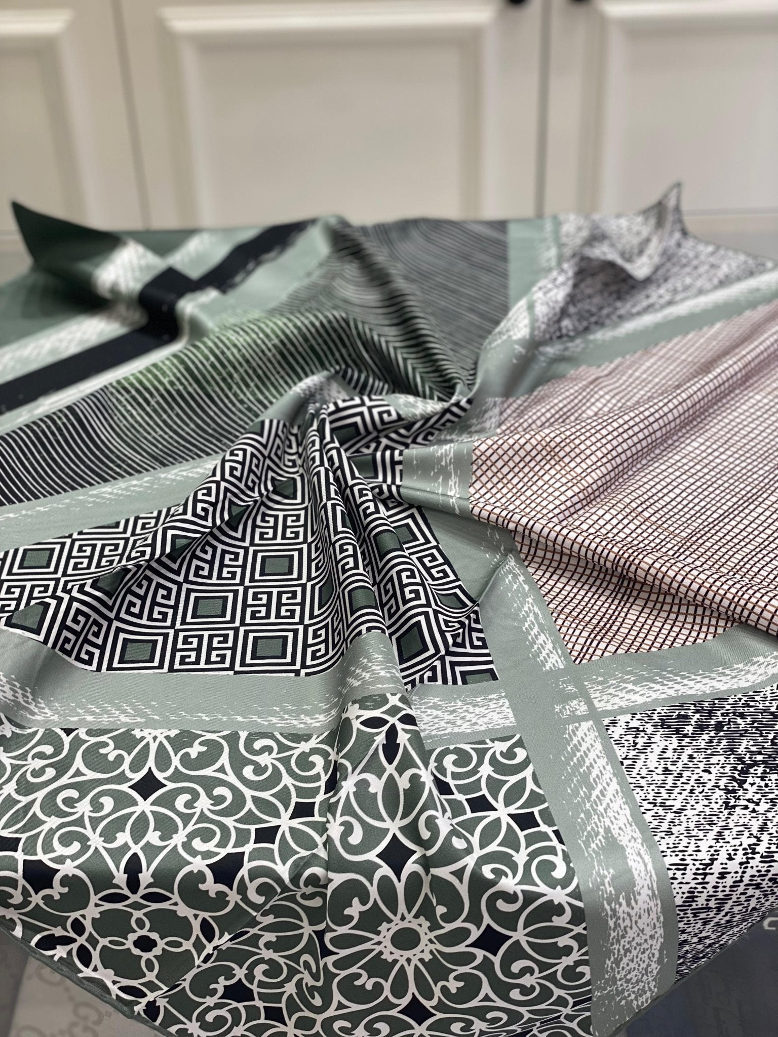 Colors Plus Marka Otantik Desen Twill Eşarp - Zümrüt - Organic ScarfsOrganic Scarfs