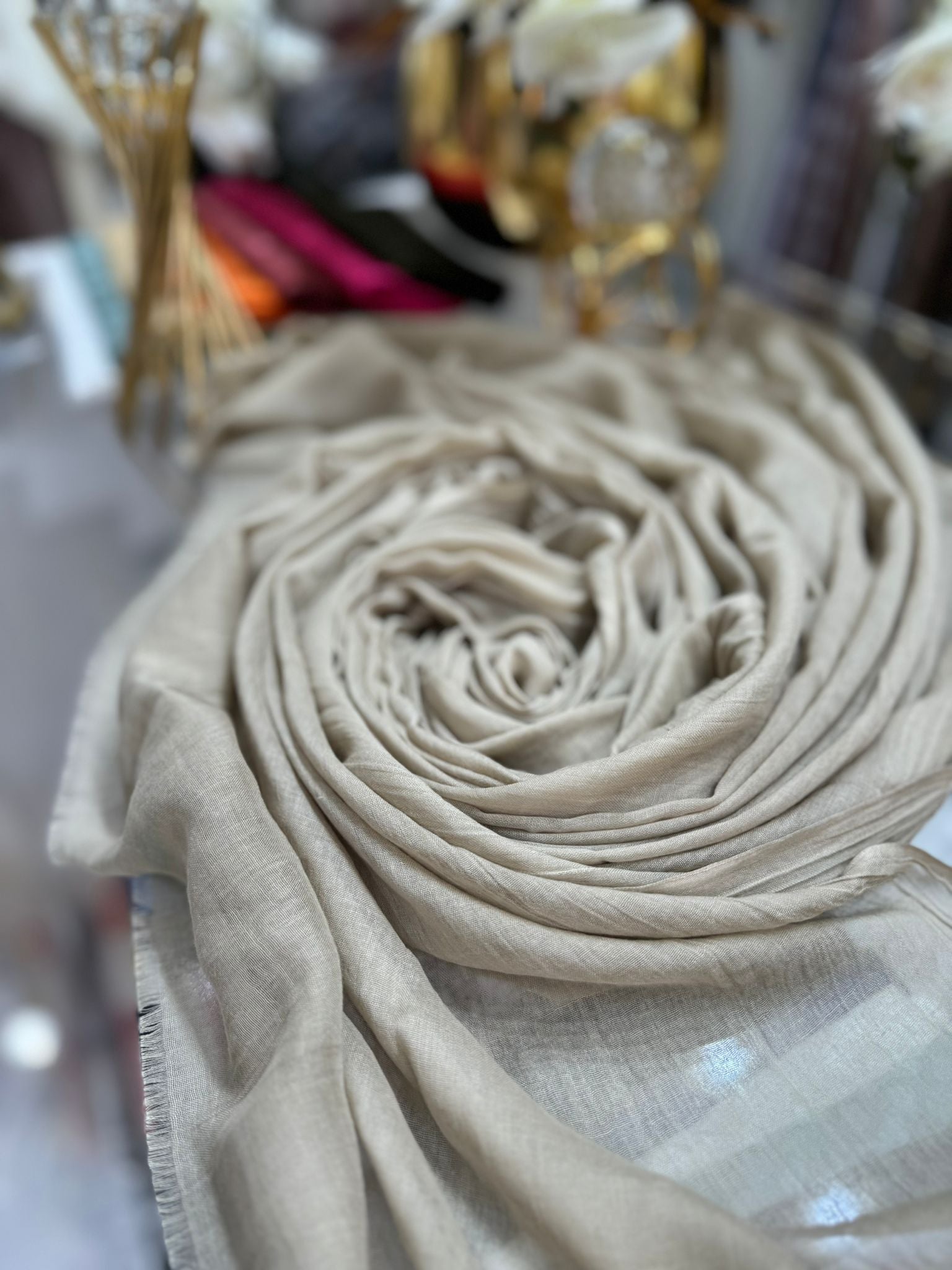 Dubai İpeği Şal - AÇIK BEJ - Organic ScarfsOrganic Scarfs