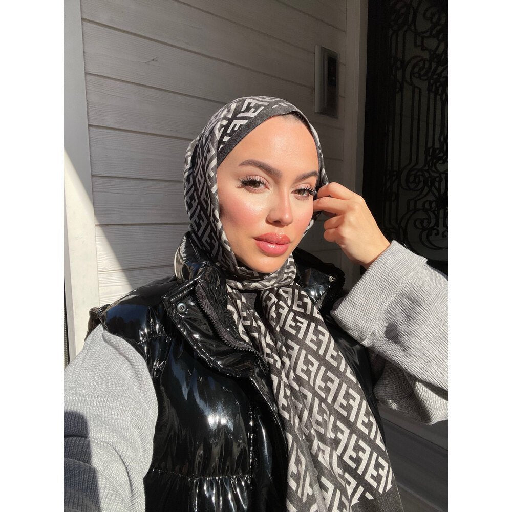 F Desenli İpek Kaşmir Çift Taraflı Şal - Gri- Siyah - Organic ScarfsOrganic Scarfs