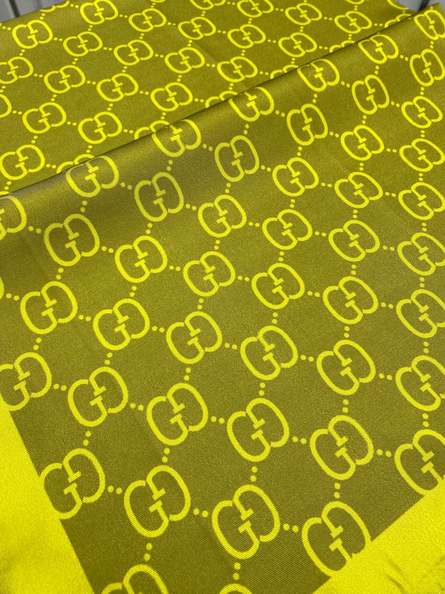 G Desen Twill İpek Şal - Yağ Yeşili - Organic ScarfsOrganic Scarfs