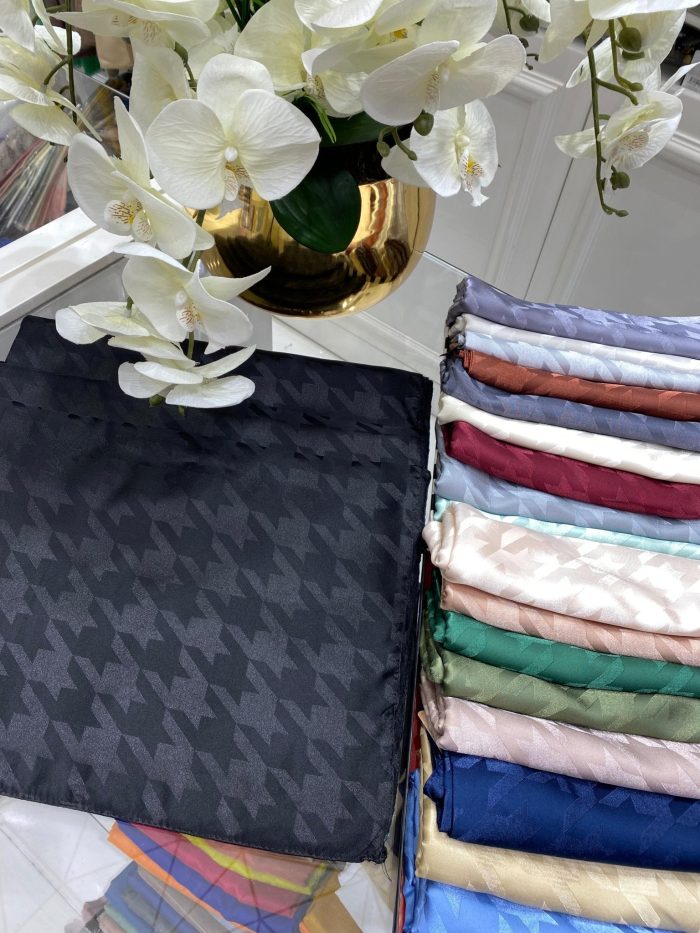 Kazayağı Desen Jakar Şal - Siyah - Organic ScarfsOrganic Scarfs