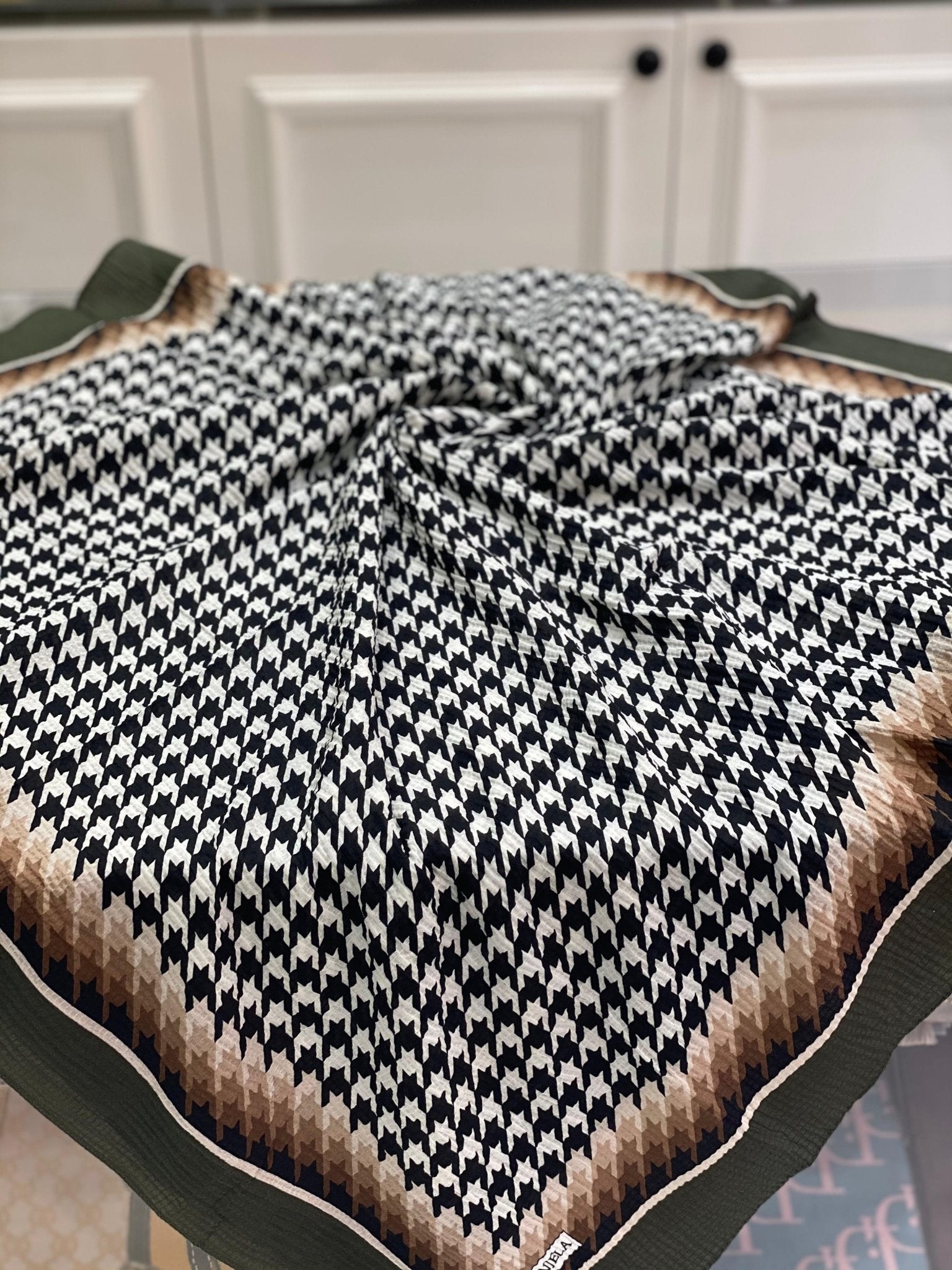 Kazayağı Desen Mio Cazz Eşarp - Haki - Organic ScarfsOrganic Scarfs