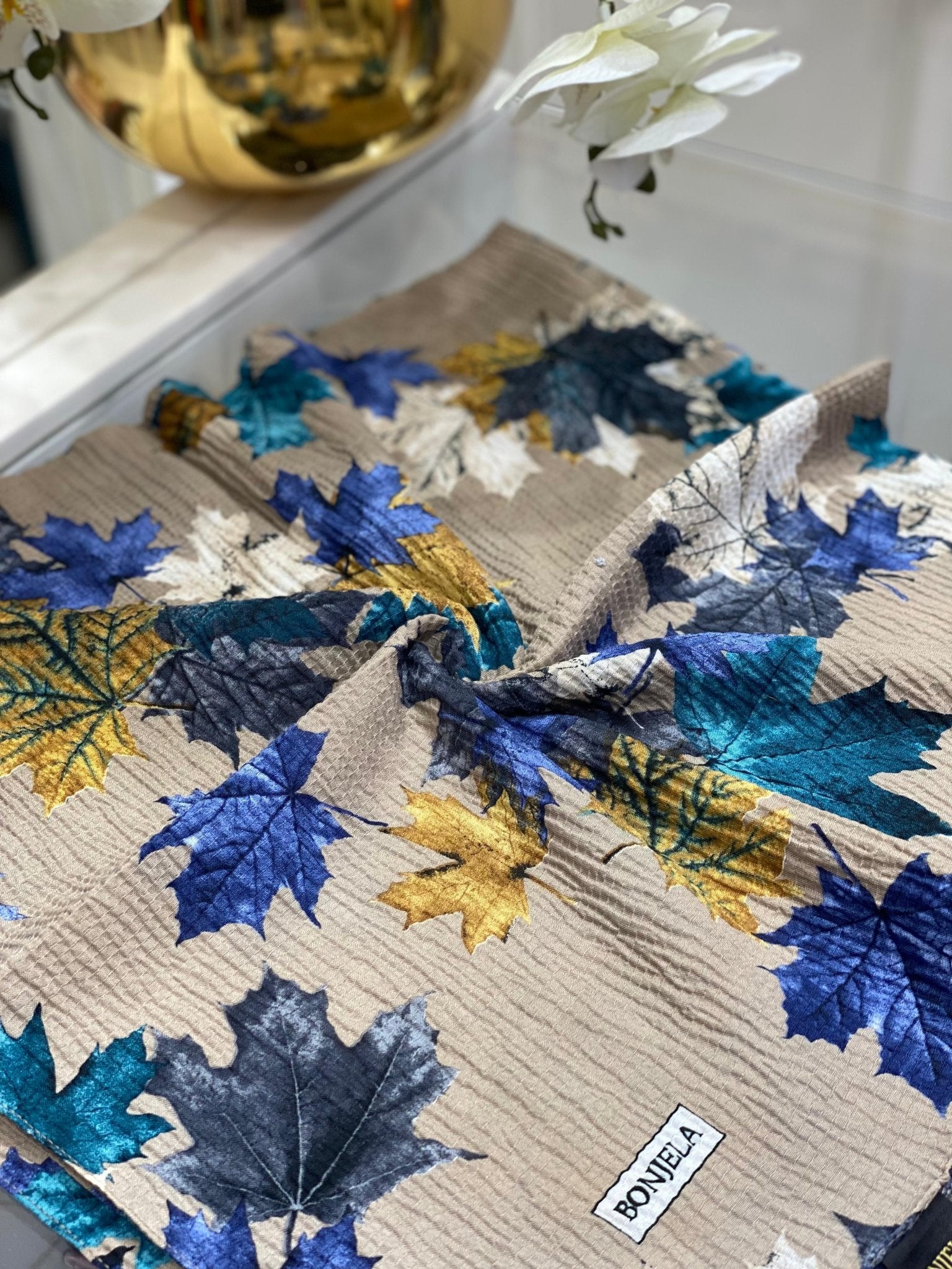 Yaprak Desen Mio Caz Eşarp - Latte - Organic ScarfsOrganic Scarfs