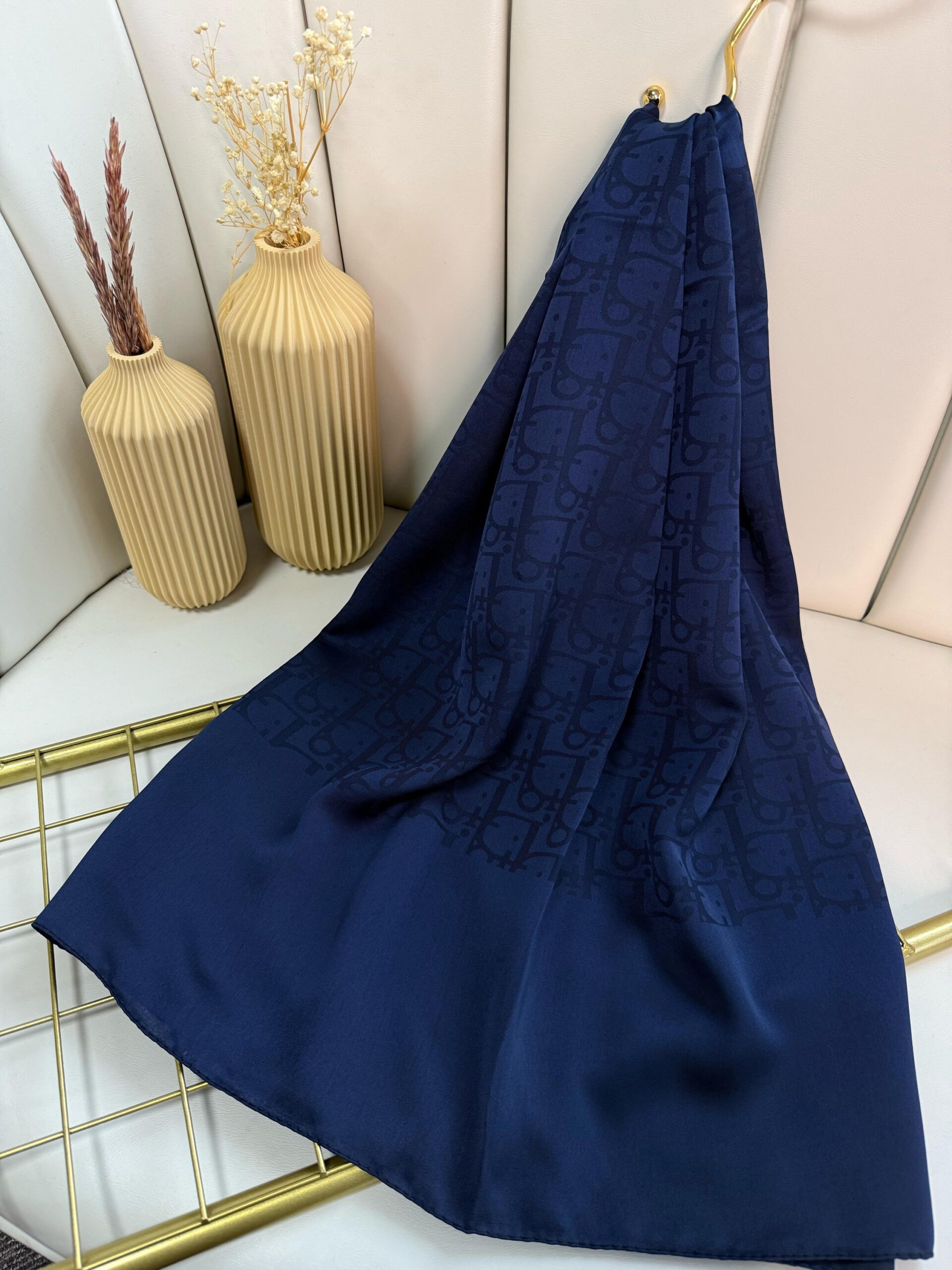 Dior Desen Pamuk İpeksi Jakar Şal 88731 - Lacivert - Görsel 2