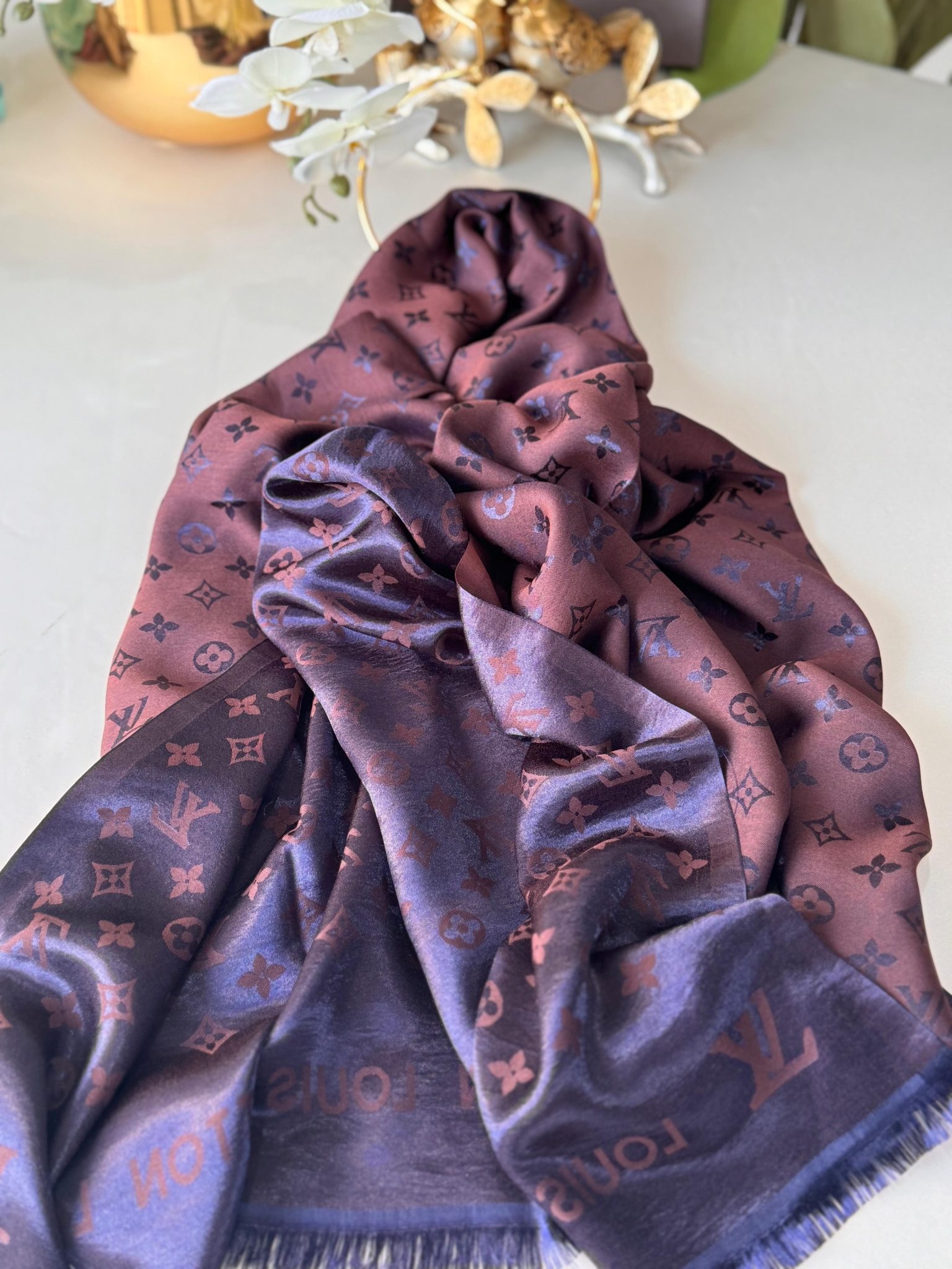 LV DESEN Çift taraflı İpeksi Jakar Şal - Bakır - Görsel 2