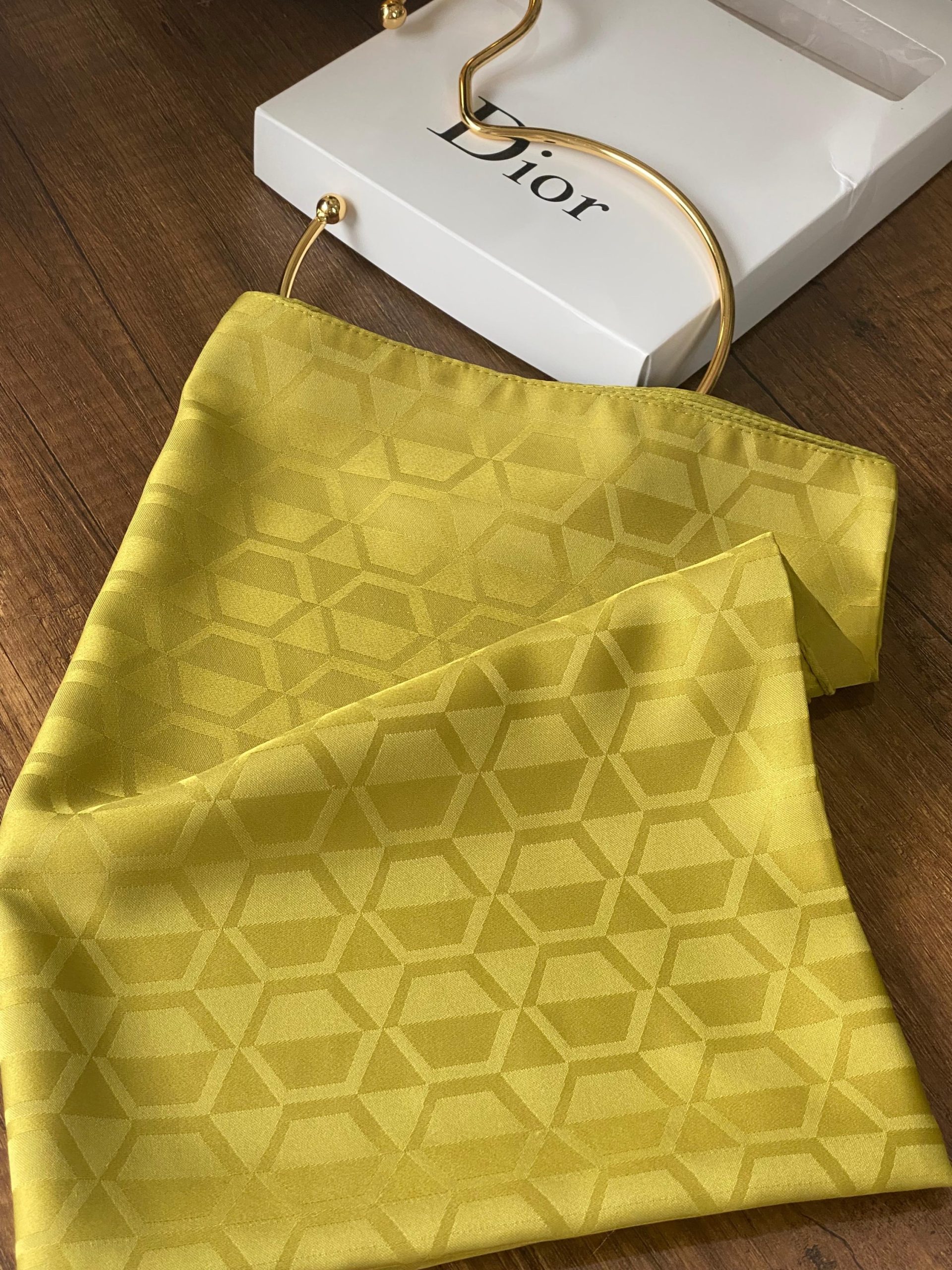 Elmas Desen Pamuk Jakar Şal - Yağ yeşili