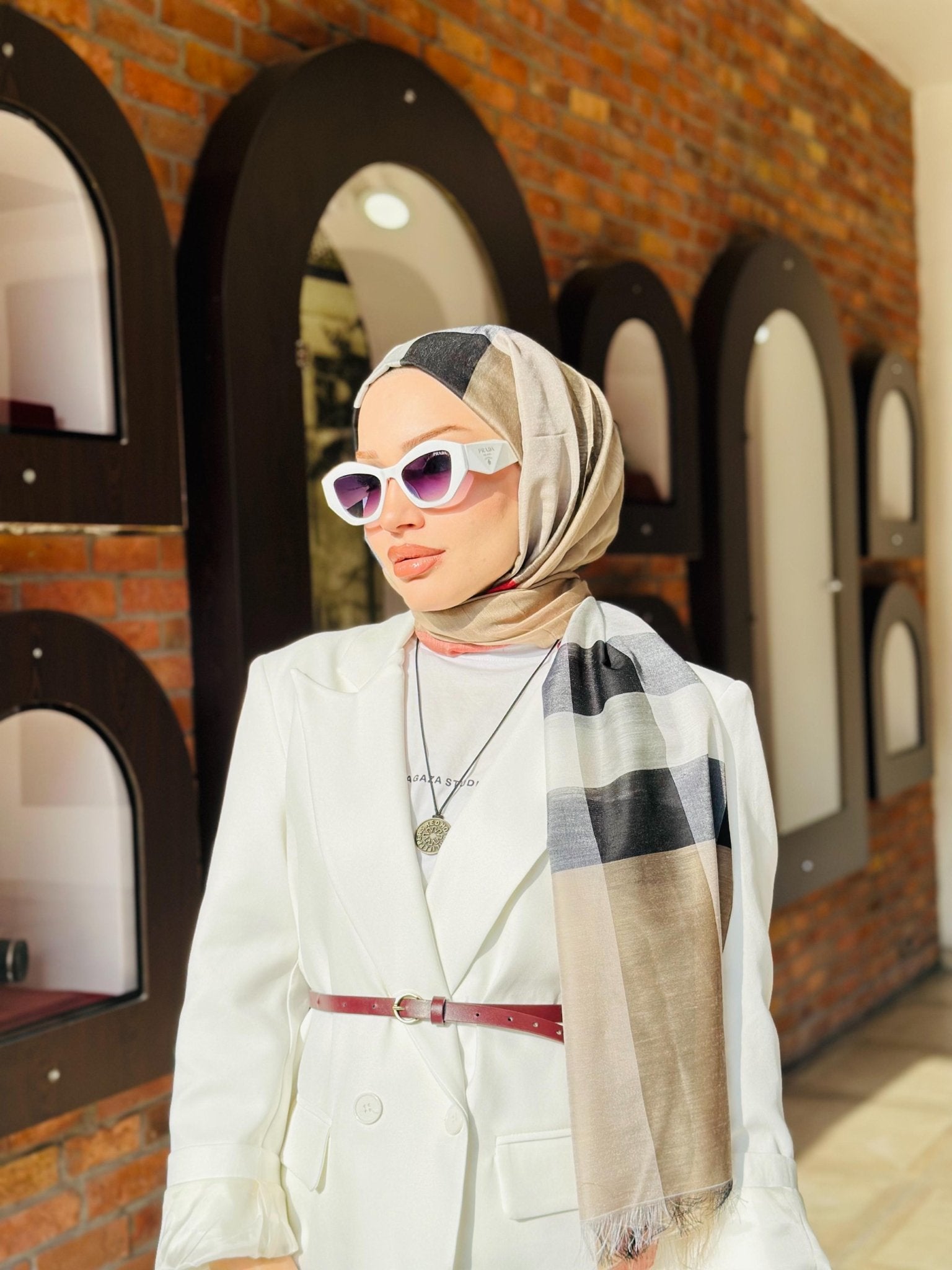 Burberry İthal Vual İpek Şal - Organic ScarfsOrganic Scarfs