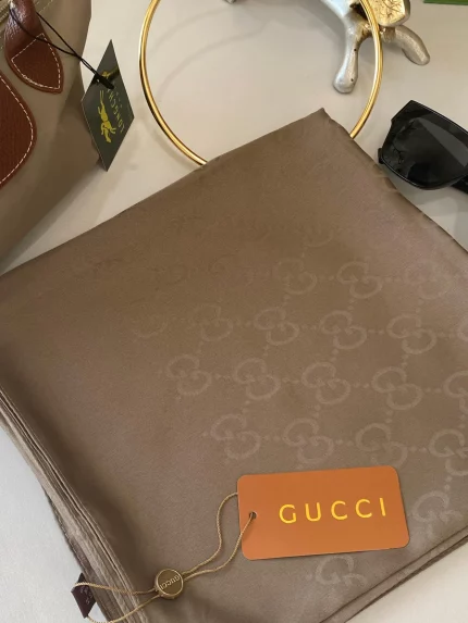İthal Gucci Eşarp 44113 - Vizon