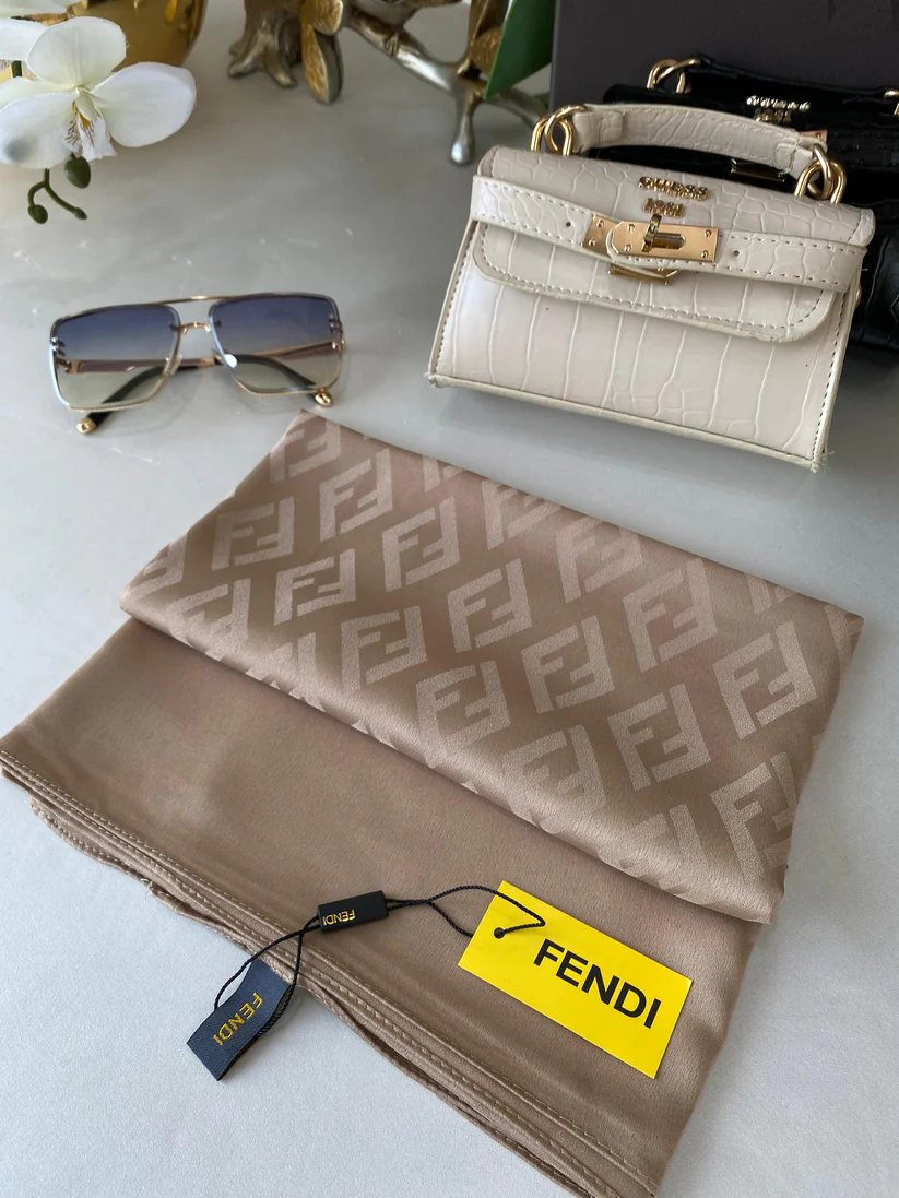 İthal Jakar Eşarp Fendi Eşarp 44115 - Latte