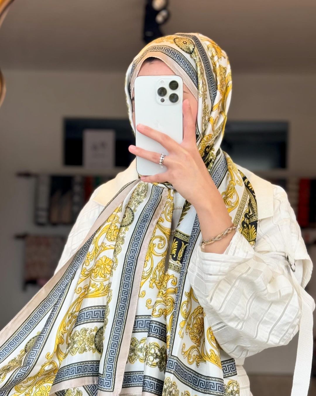 Versace İthal Vual İpek Şal - Organic ScarfsOrganic Scarfs