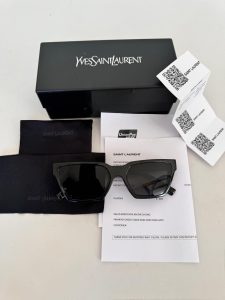 SAINT LAURENT 633 CALISTA 001 57 Siyah Kadın Güneş Gözlüğü