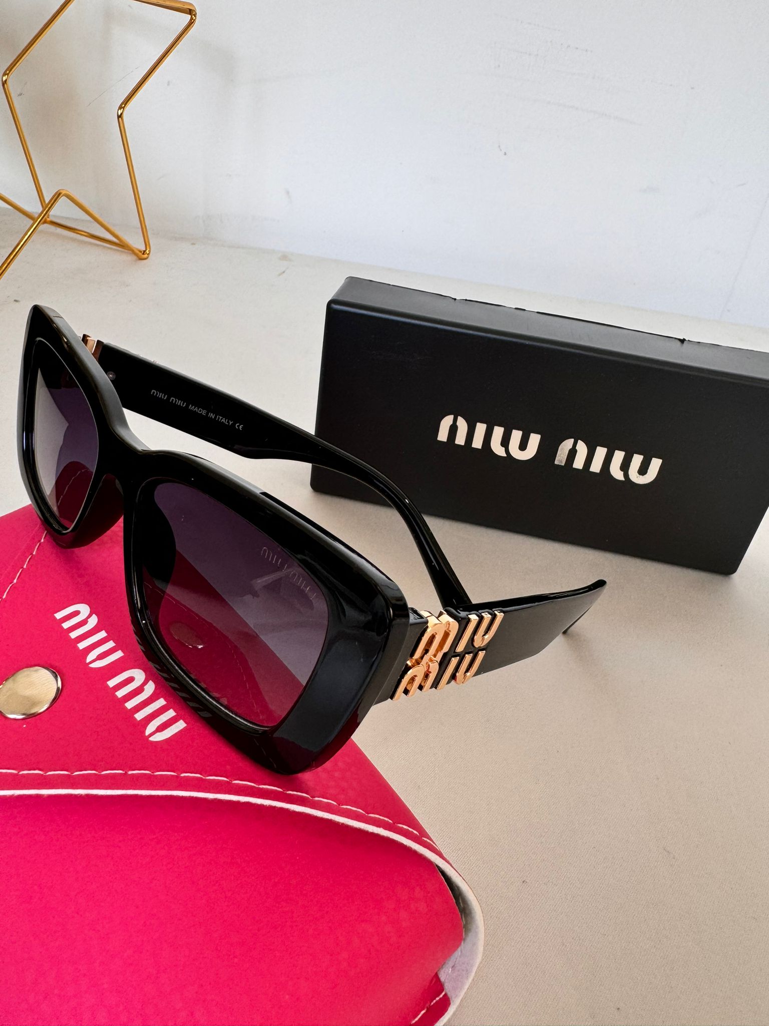 MIU MIU 09WS 1AB5S0 Siyah Kadın Güneş Gözlüğü