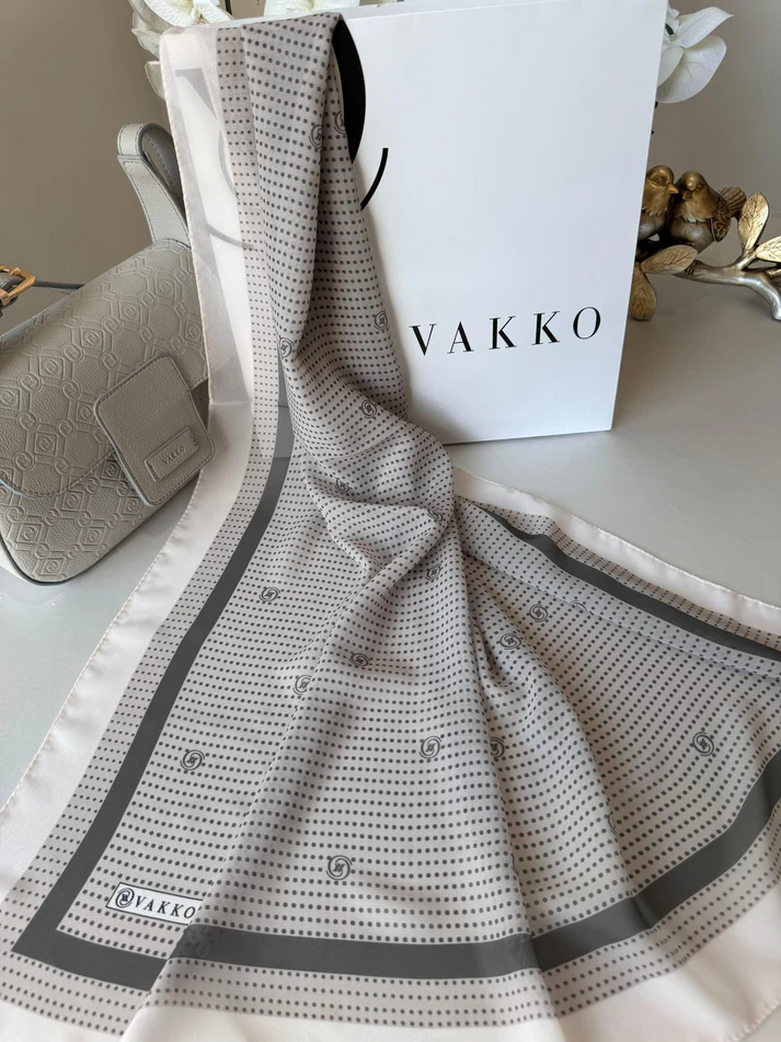 Vakko Nokta Desen İpeksi Şal 44138 - Vizon