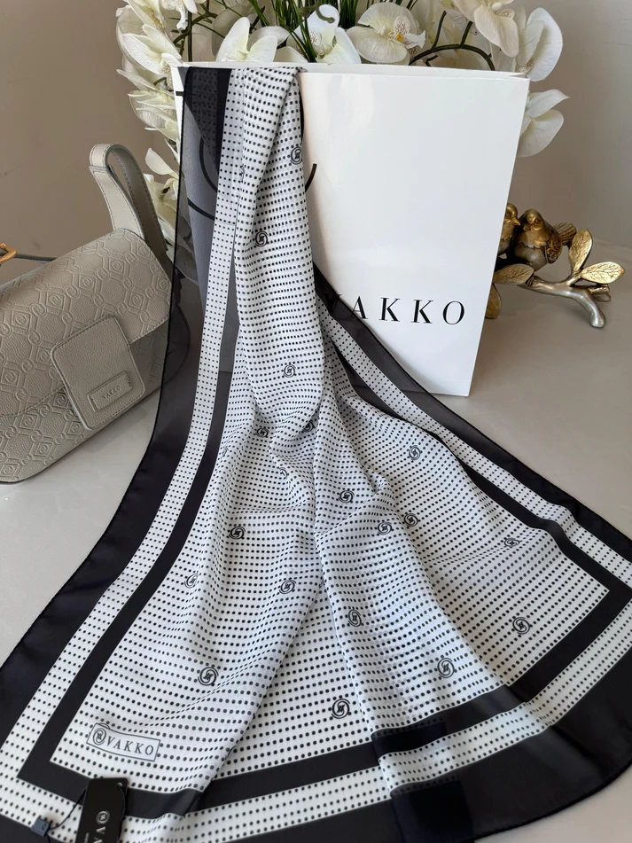 Vakko Nokta Desen İpeksi Şal 44138 - Beyaz/Siyah