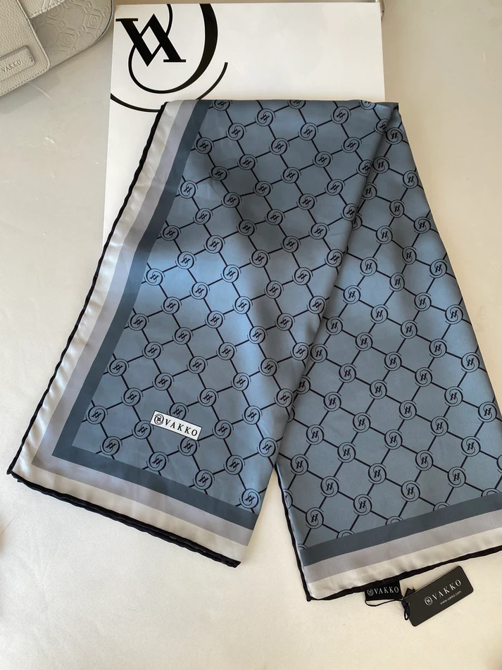 Vakko Monogram Twill Eşarp 44130 - Füme