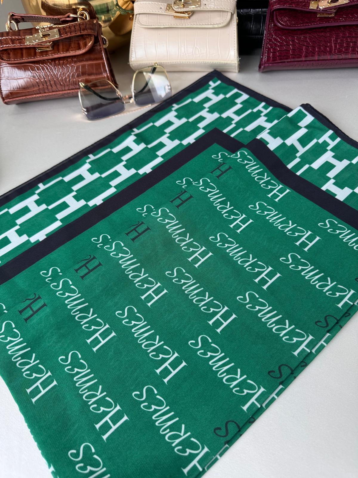 Hermes Saten İpek Eşarp 44123 - Zümrüt