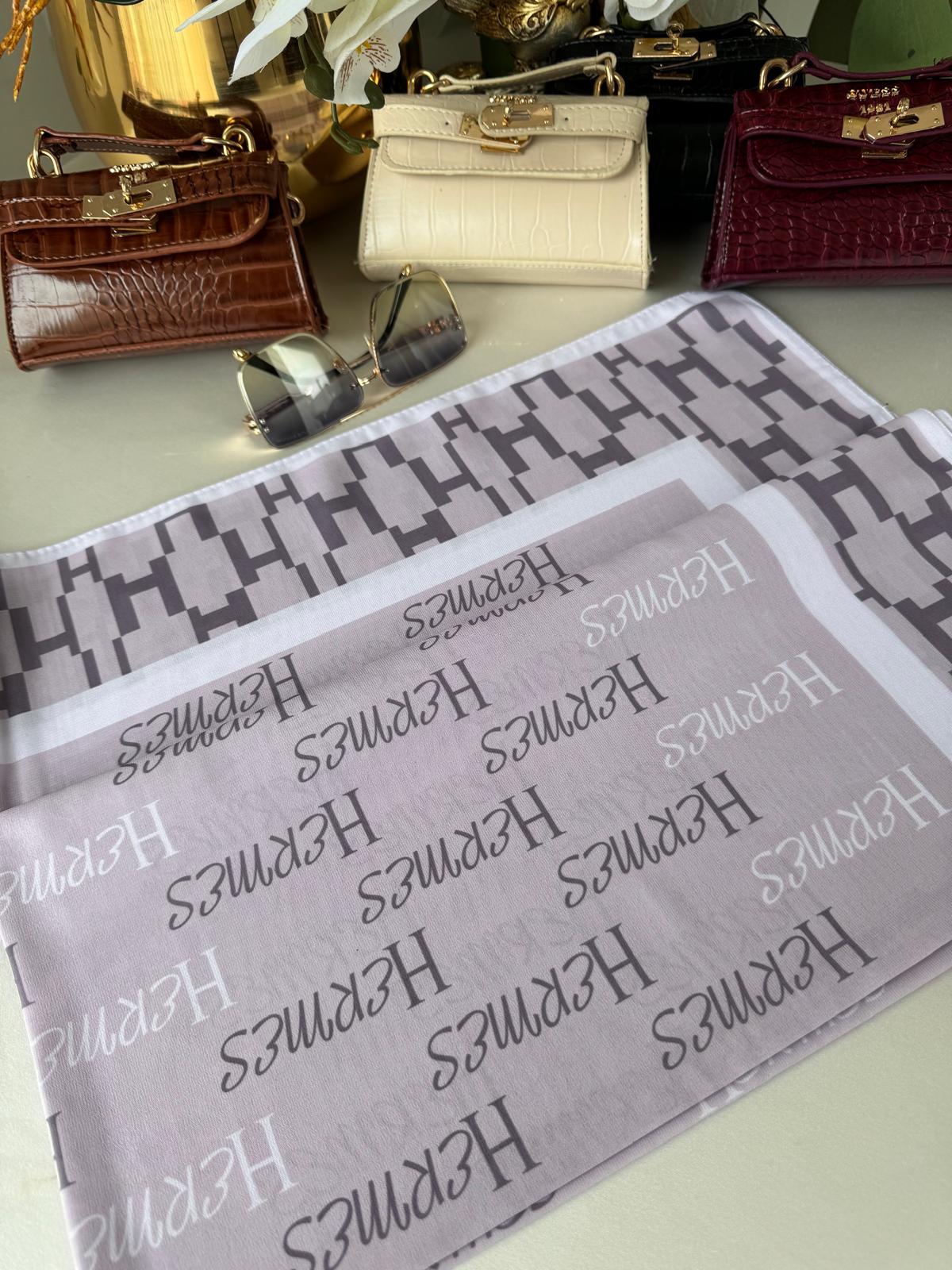 Hermes Saten İpek Eşarp 44123 - Koyu Vizon