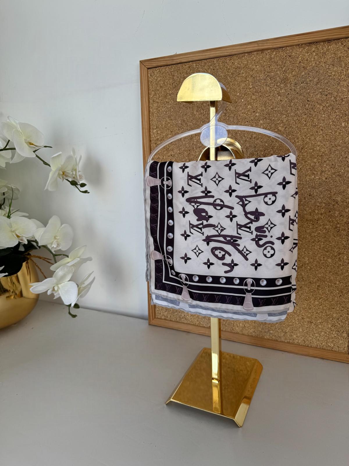 Louis Vuitton İmzalı Twill İpeksi Eşarp 491492 - Lavanta