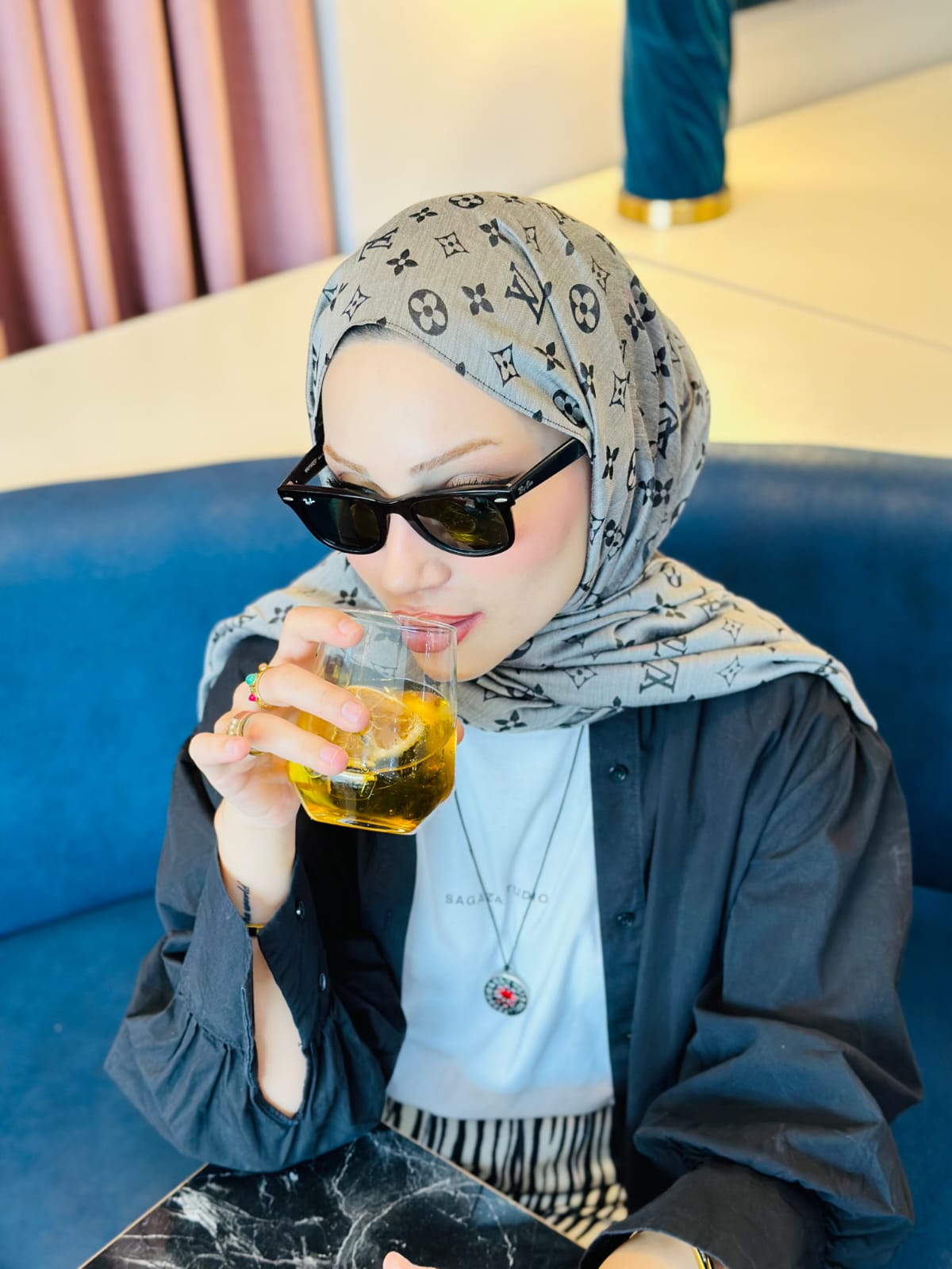 LV Çift Taraflı İtalyan Pamuk İpek Şal 96516 – Gri Siyah