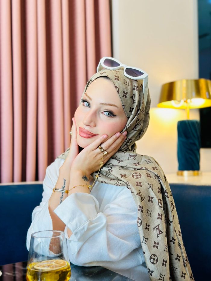 LV Çift Taraflı İtalyan Pamuk İpek Şal 96516 – Kahve Bej