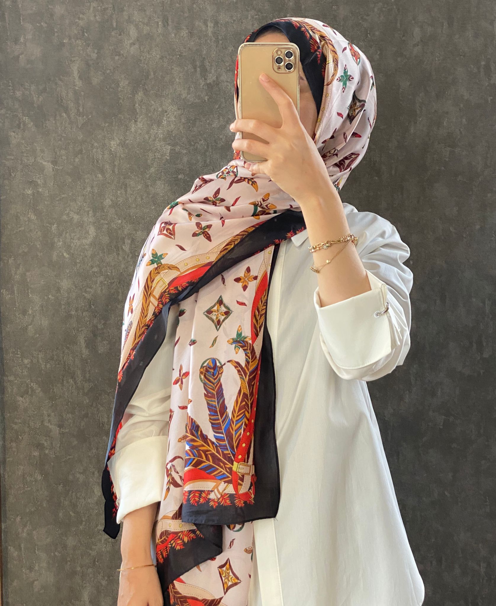 Louis Vuitton Etnik Desen İthal Vual İpek Şal 014461 - Toz Pembe - Görsel 2