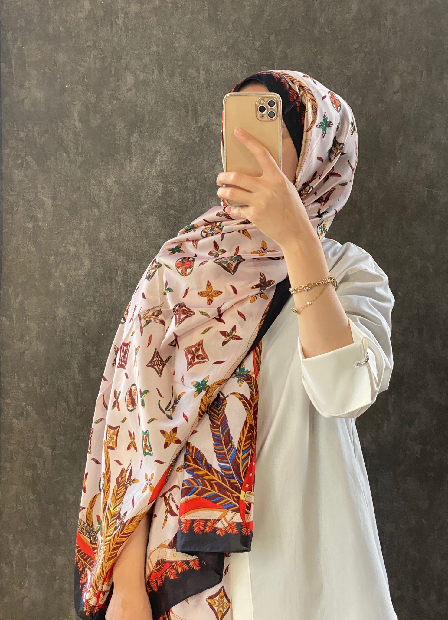 Louis Vuitton Etnik Desen İthal Vual İpek Şal 014461 - Toz Pembe