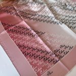 COLOR PLUS YAZILI &100 İPEK EŞARP 145631-  JAPON KİRAZI