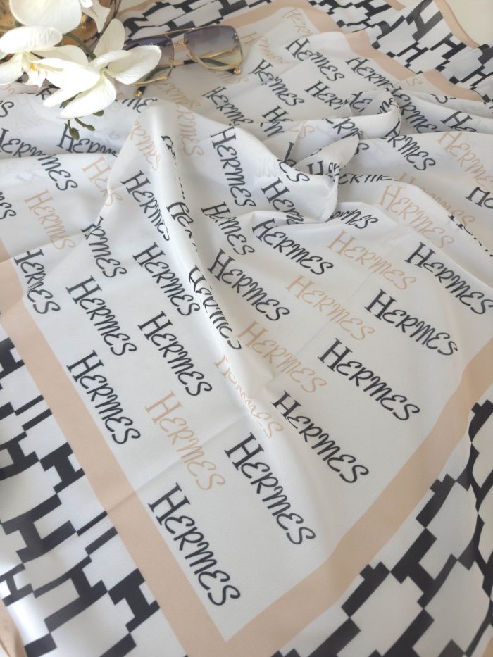 Hermes Saten İpek Eşarp 44123 - Bej