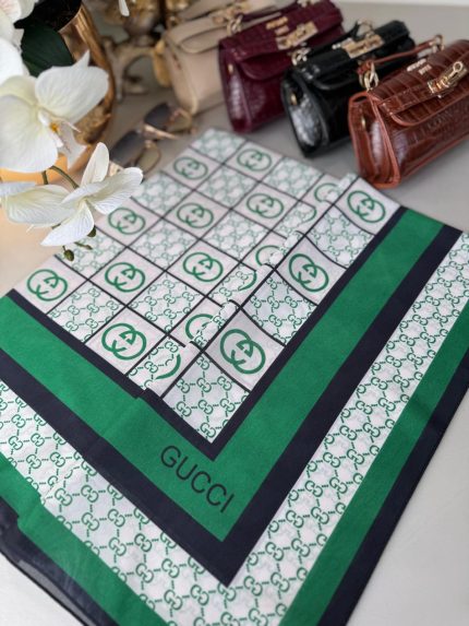 Gucci Krep İpek Eşarp 44125 - Yeşil