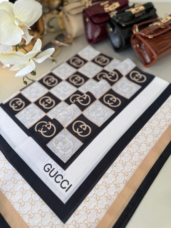 Gucci Krep İpek Eşarp 44125 - Lacivert/Bej