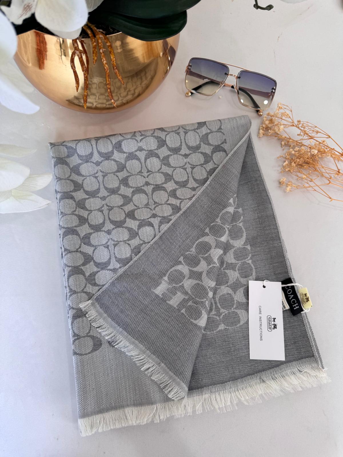 Coach Desen İthal Yün İpek Şal 614450 - Gri