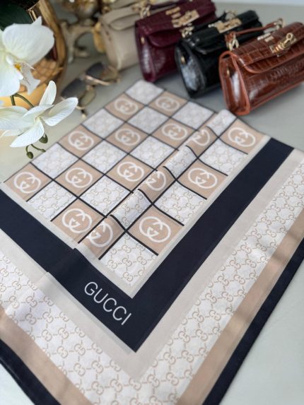 Gucci Krep İpek Eşarp 44125 - Bej