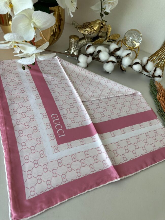 Gucci İpeksi Eşarp 74852 - Pudra