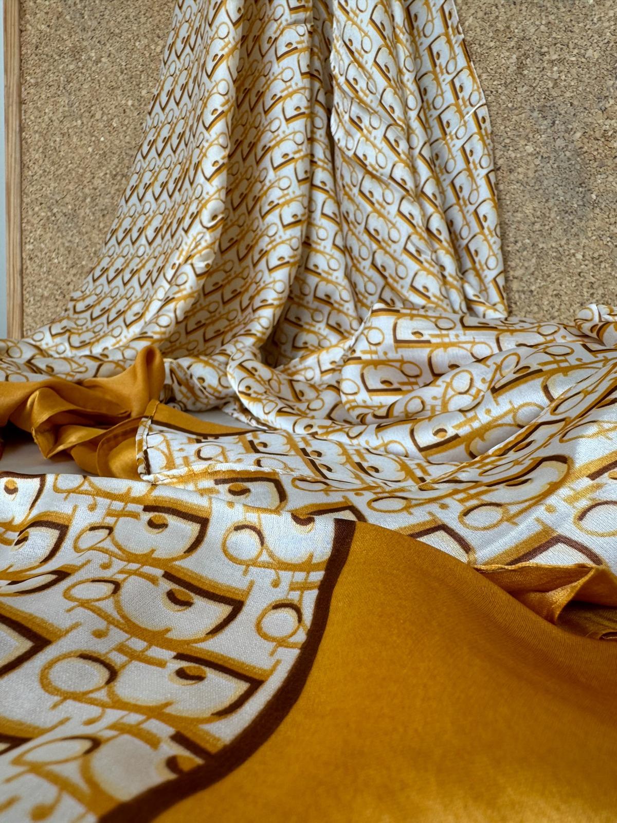 Dior İthal Vual İpek Şal 014461 - Camel - Görsel 2