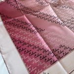 COLOR PLUS YAZILI &100 İPEK EŞARP 145631- PUDRA