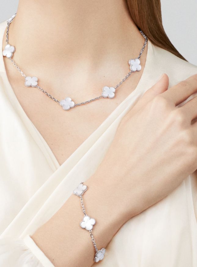van cleef arpels white kolye - Görsel 2