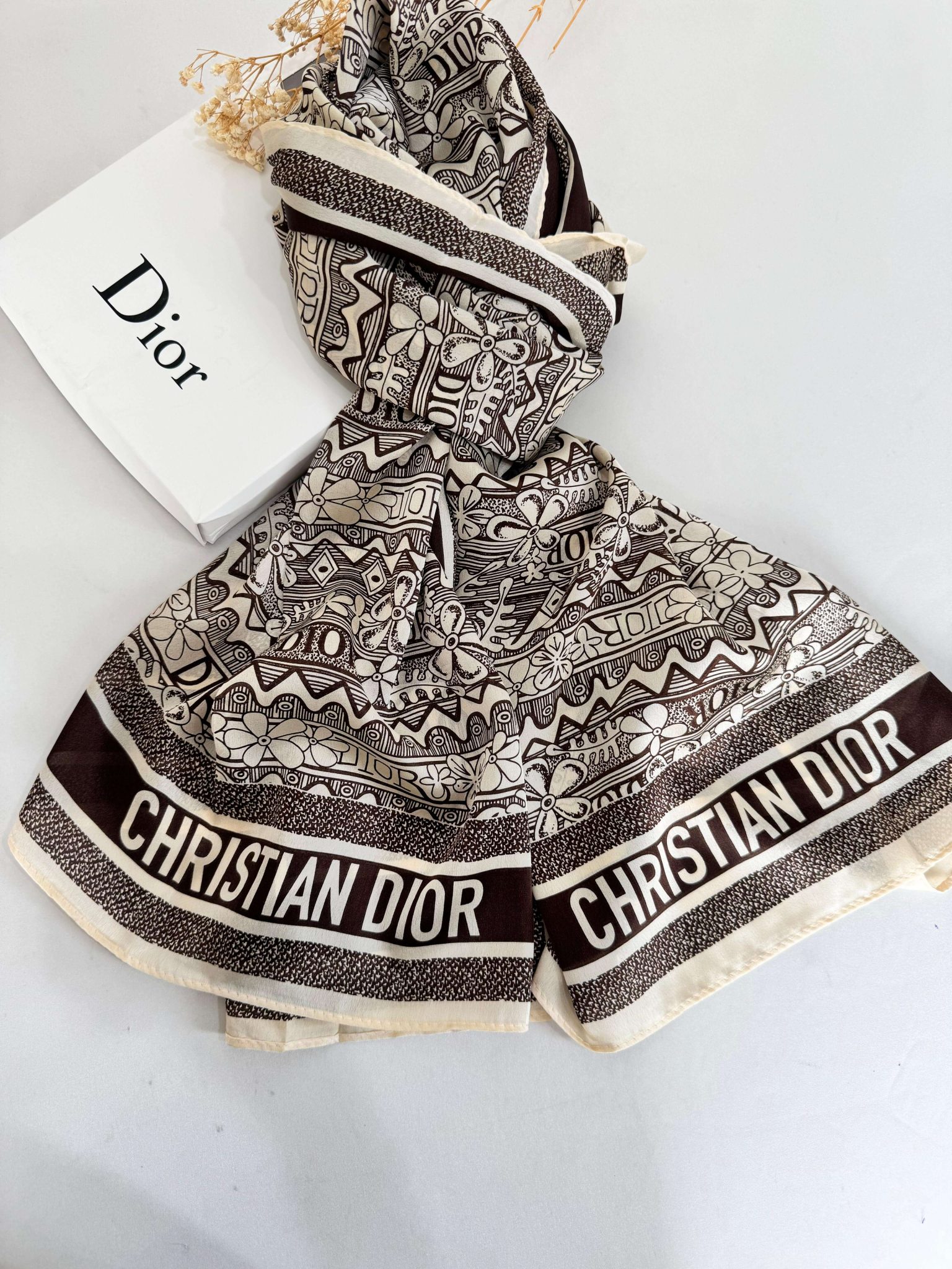 Dior İthal Vual İpek Şal 44983 - Bej