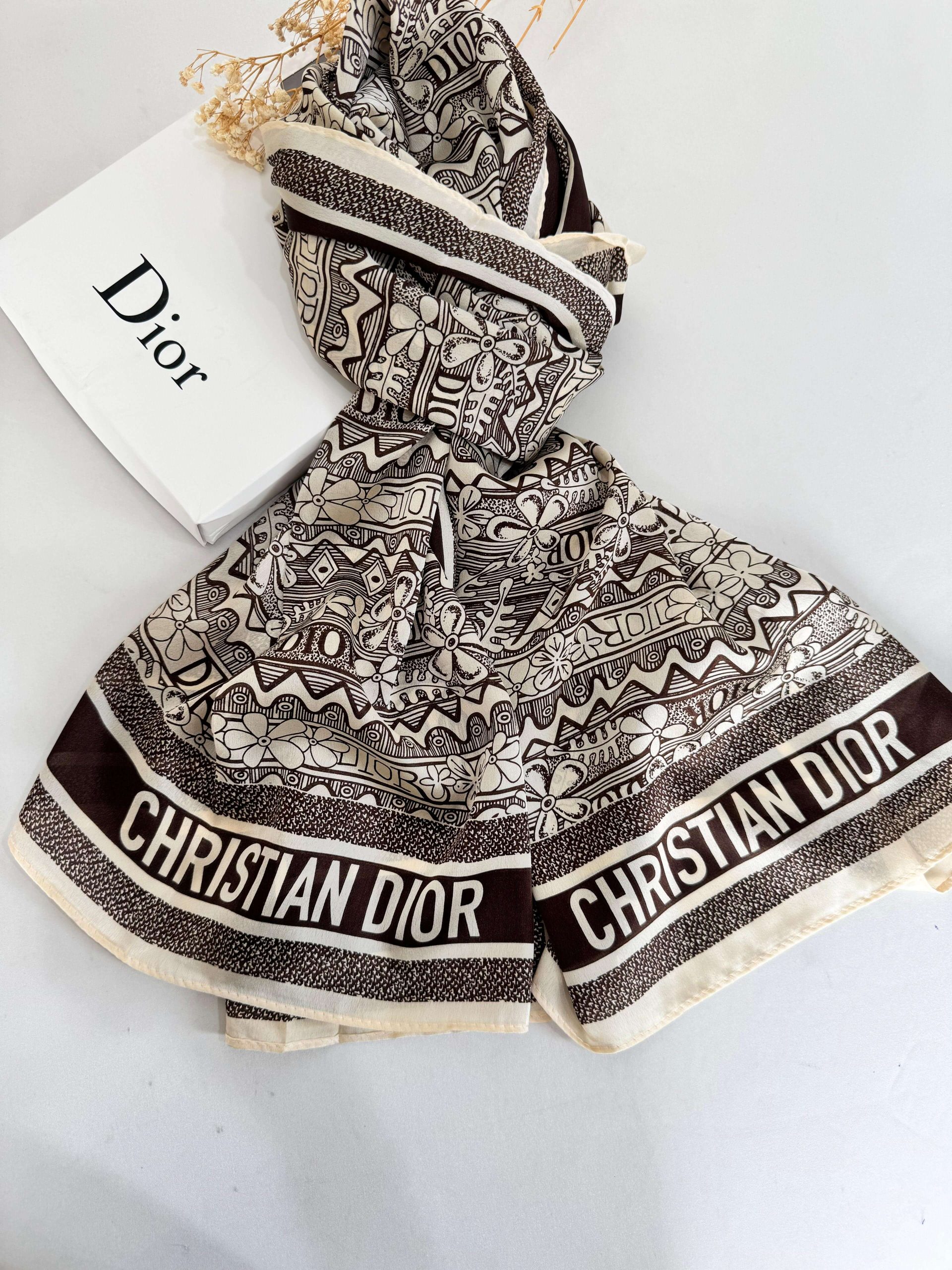 Dior İthal Vual İpek Şal  44983 - Bej