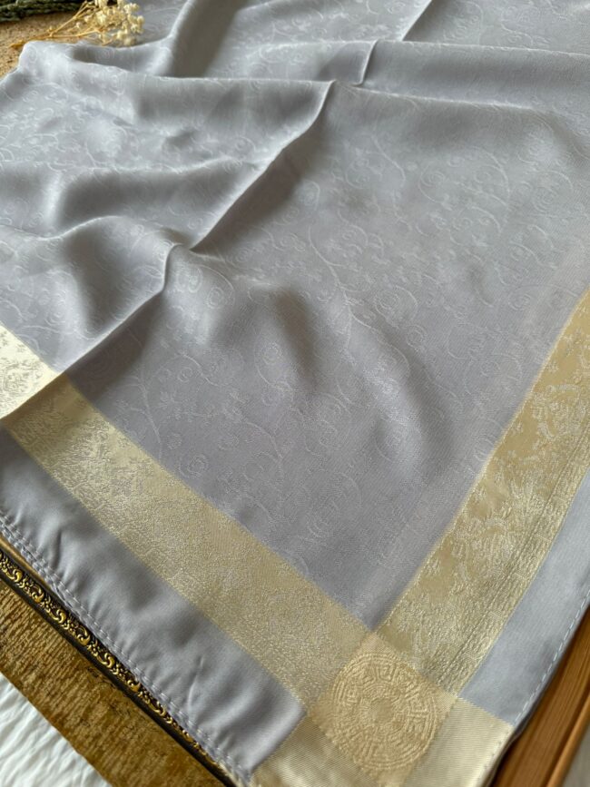 Versace Desenli İtalyan Eşarp 93584 - Soft Vizon