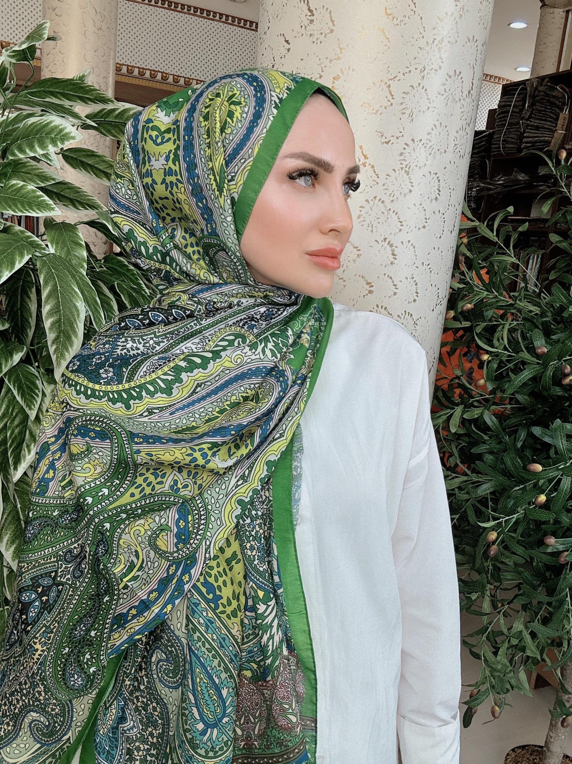 Etnik Etro Desen Pamuk Soft Şal 61534 - Benetton - Görsel 2