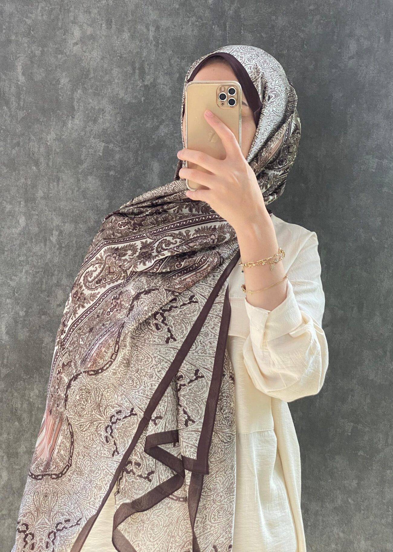 Yeni Sezon İthal Etnik Desen Hint İpeği Şal - Kahverengi