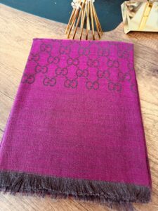 İthal A Kalite Gucci Yun İpek Çİft Taraflı Şal 87452 - Fuşya