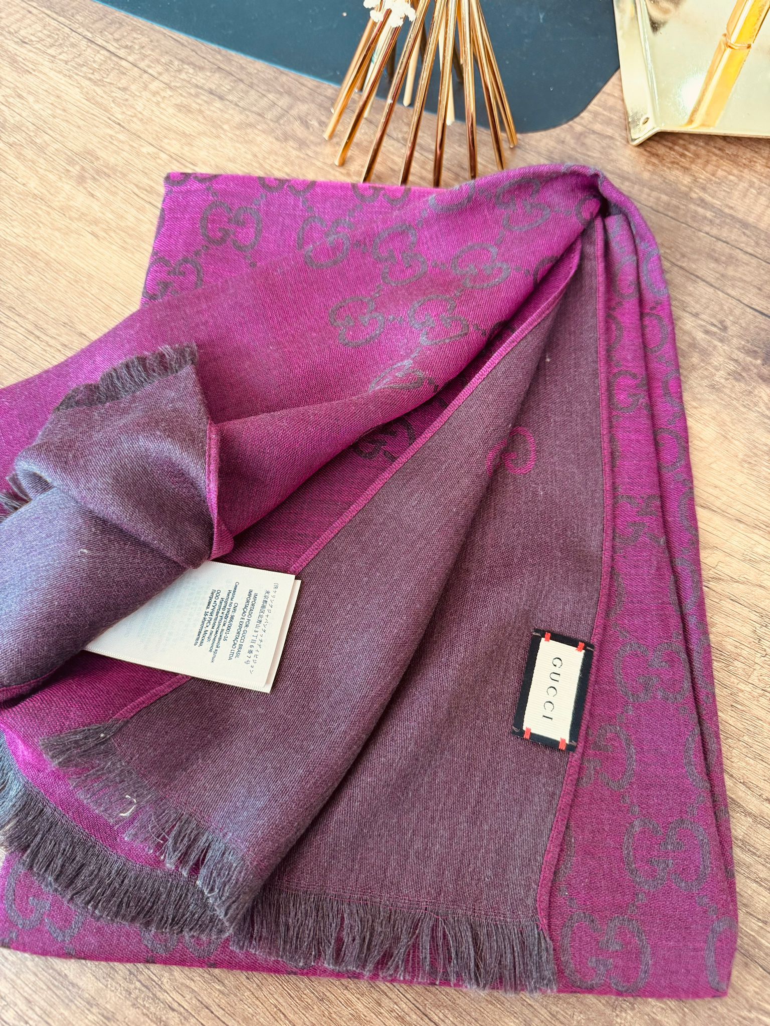 İthal A Kalite Gucci Yun İpek Çİft Taraflı Şal 87452 - Fuşya - Görsel 2