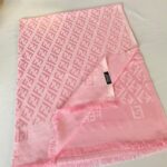 Fendi Desenli İpek Kaşmir Çift Taraflı Şal 78001 - Pamuk Şekeri