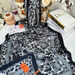 Hermes Leopar Çift Taradlı Vual İpek Şal 11143 - antrasit